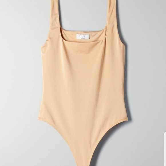 NWT! Aritzia Babaton Bodysuit - Picture 5 of 8